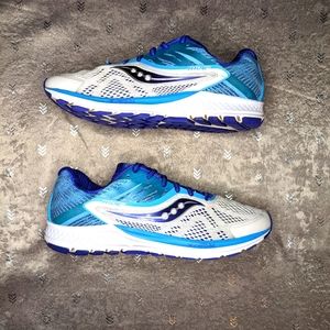 Saucony Women's Ride 10 Running Shoes